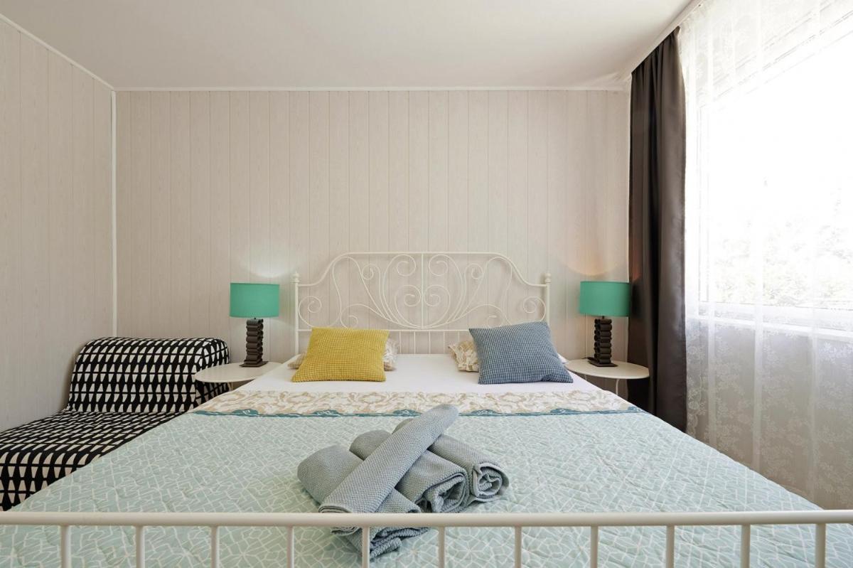 הוילה Smuketa In Trogir Haus Fuer 4 Personen מראה חיצוני תמונה